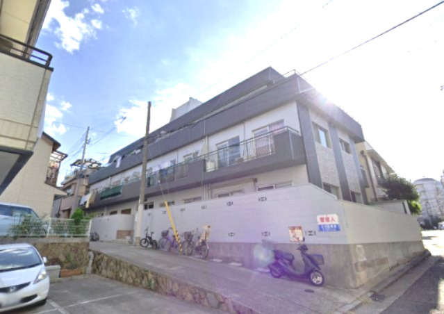 神戸市中央区楠町１丁目の賃貸マンションの外観
