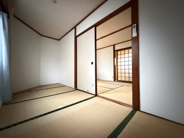 コーポオクムラの和室