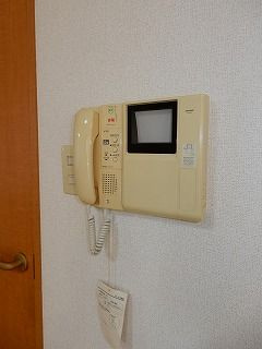 エーデルワイス本所のセキュリティ|モニター付インターホン
