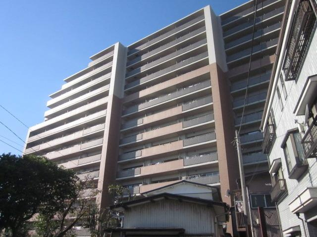 ルネ横浜アーバンテラスの外観