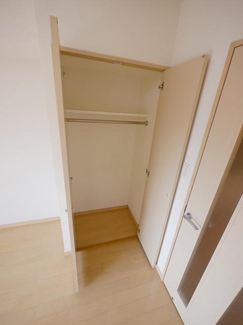 ＡＤＥＳＳＯ　ＳＨＩＭＵＲＡ　ＵＮＩＦＯＲＴ　ＤＥＳＩＧＮの収納