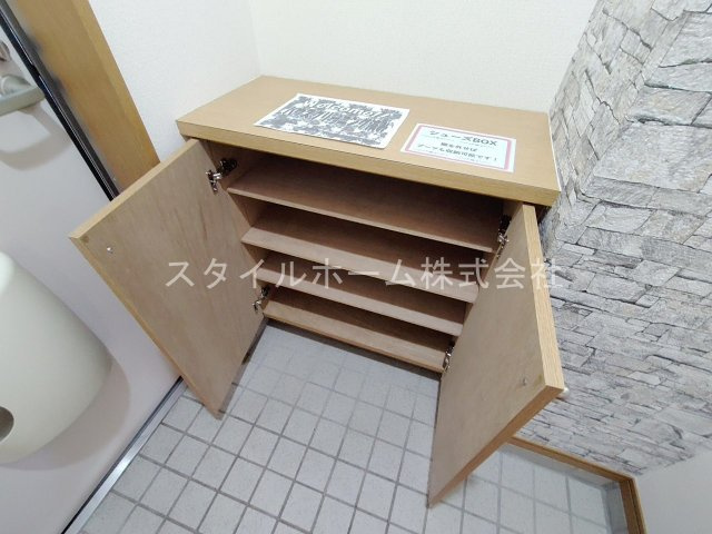 レガーロ寿里　Aの収納