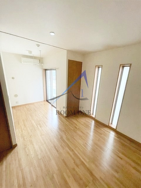 karin散歩の居間・リビング|洋室のお部屋です。