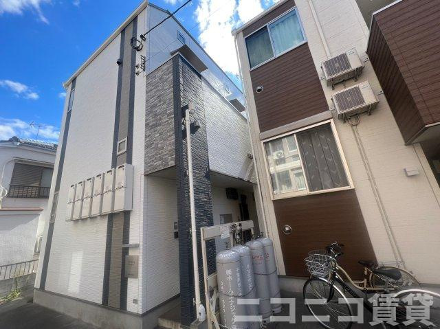 葛飾区高砂３丁目のアパートの外観|

