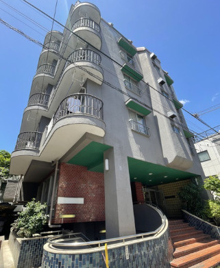 町田ファミールの外観