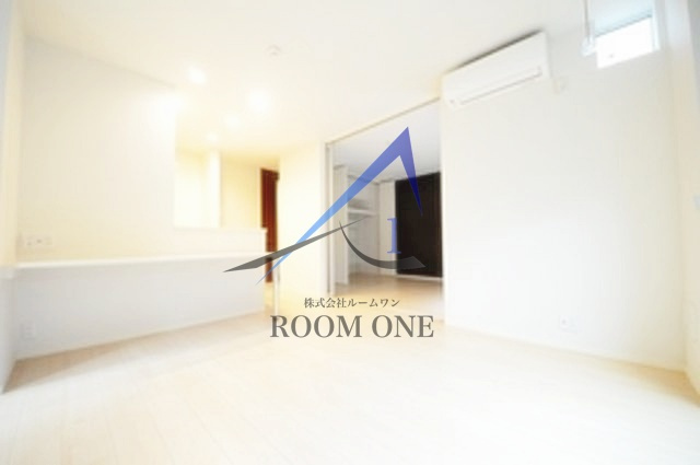サントル上北沢の居間・リビング|洋室のお部屋です。