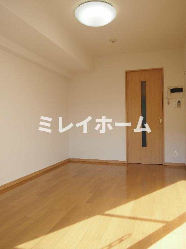 ルーブル蒲田弐番館の寝室