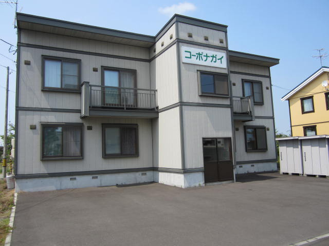 コーポナガイ