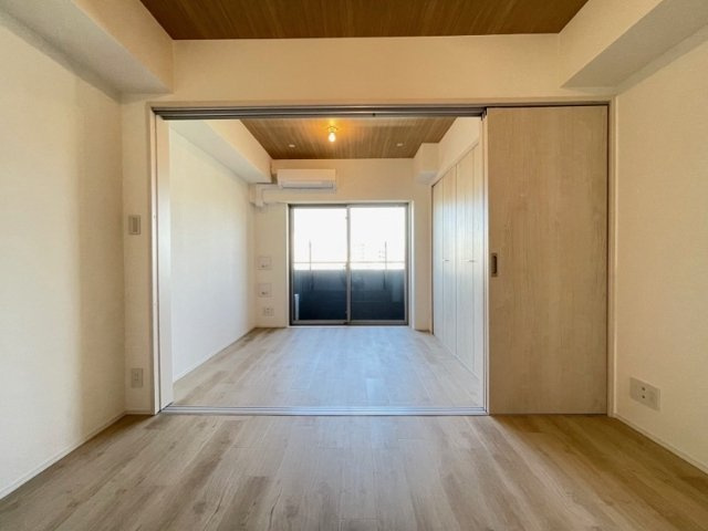 【居間・リビング】 | 新品家具付きマンション蔵前5（KaGood東京） | ゆったりとした居間です