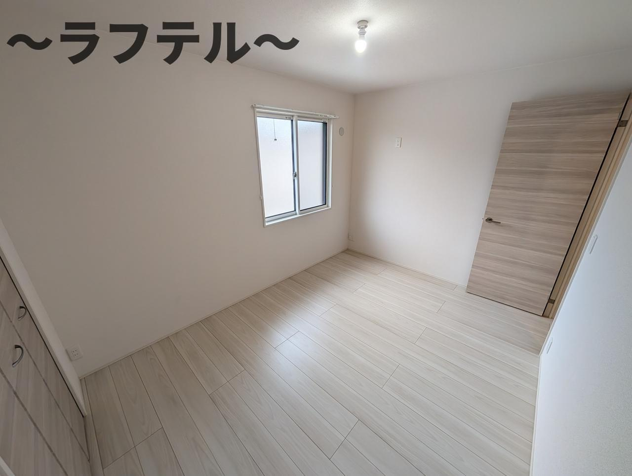 カメリアⅡの居間・リビング|使いやすい居間です