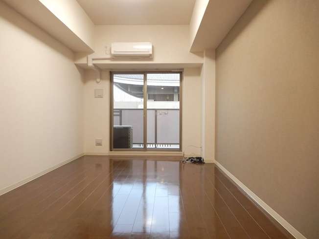 【居間・リビング】プライムアーバン御堂筋本町