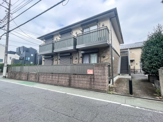 マロンヒルズの外観|外はこのようになっています