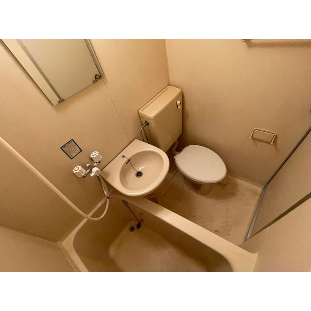 サンウィングBの洗面所|忙しい朝には欠かせない洗面所です