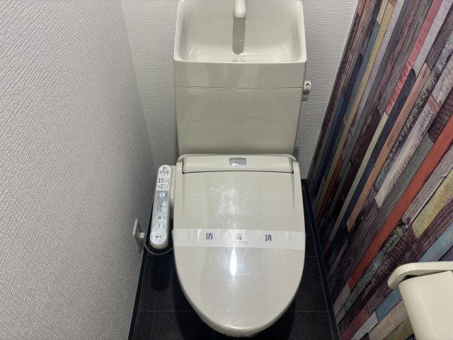クレスト練馬春日町のトイレ