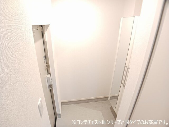 エコーの玄関|明るい玄関です