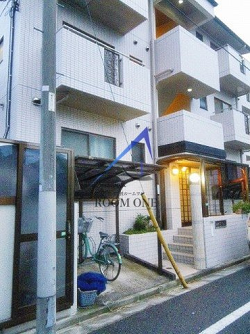 桜町マンション のエントランス|エントランスです。