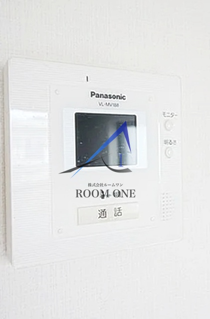 桜町マンション のセキュリティ|モニター付きインターホンです。