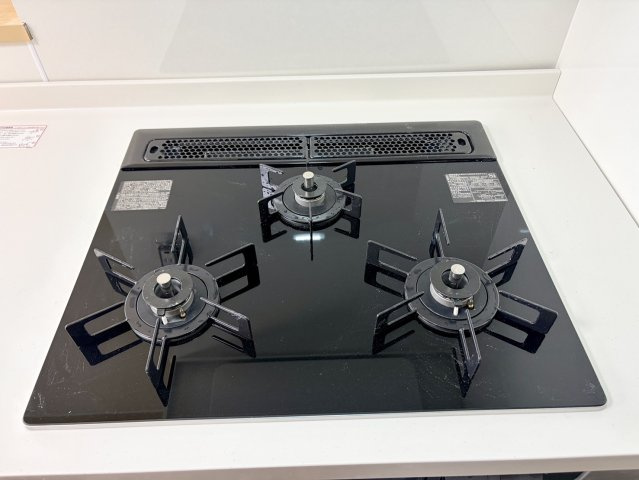 ＩＭＯビルのキッチン|コンパクトなキッチンで掃除もラクラク