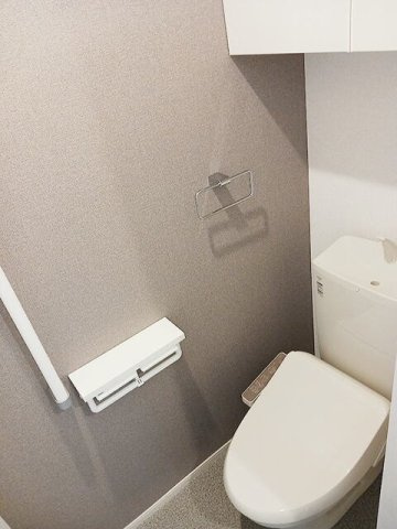 メゾン　サブーリュのトイレ|清潔感のあるトイレです