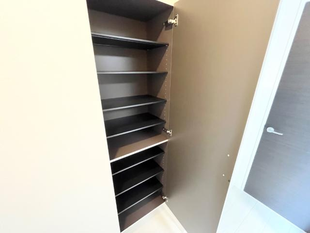 ブラン　メゾンⅢの収納|小物を収納するのに便利です