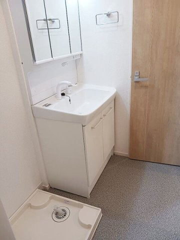 メゾン　サブーリュの洗面所|コンパクトで使いやすい洗面所