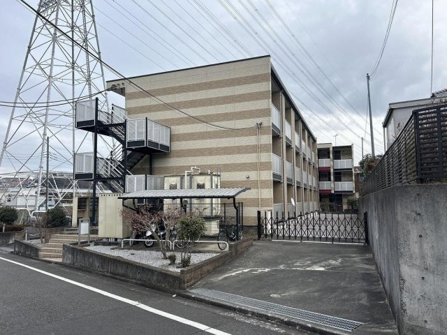 レオパレスコスモスカイの外観|外観です