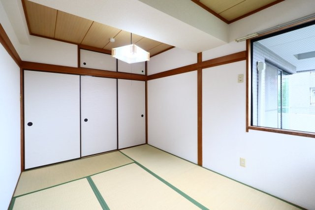 オリンピアトーホーの和室|趣のある和室です