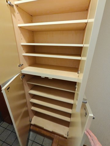 多摩平グリーンコーポの収納|小物を収納するのに便利です