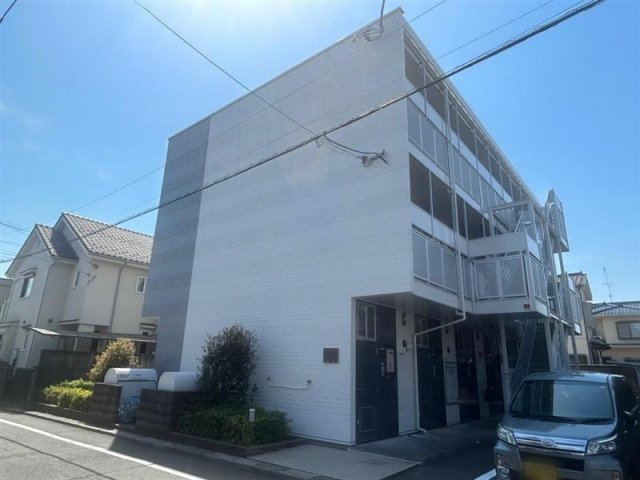 レオパレスｃｈｅｚ　ｍｏｉの外観|建物外観を気になさる方へ、見た目の良い物件です