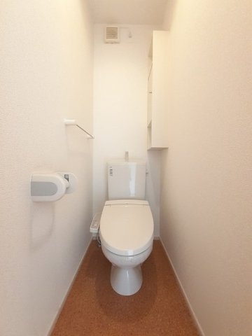 クラール宇津木台のトイレ|シンプルで使いやすいトイレです