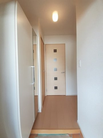 クラール宇津木台の玄関|きれいな玄関です