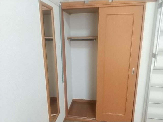 レオパレスいずみの内装|おしゃれな内装です