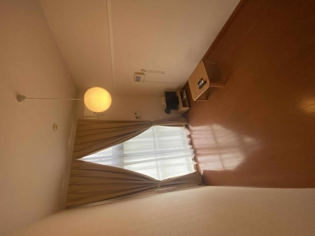 レオパレスブルースカイ小山の居間・リビング|ゆったりとしたリビングです