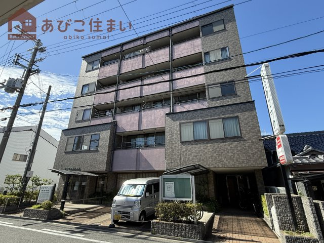プランドール照ヶ丘の外観