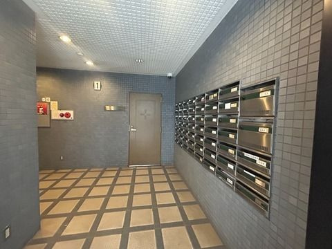 碑文谷壱番館のロビー|落ち着いたロビーです