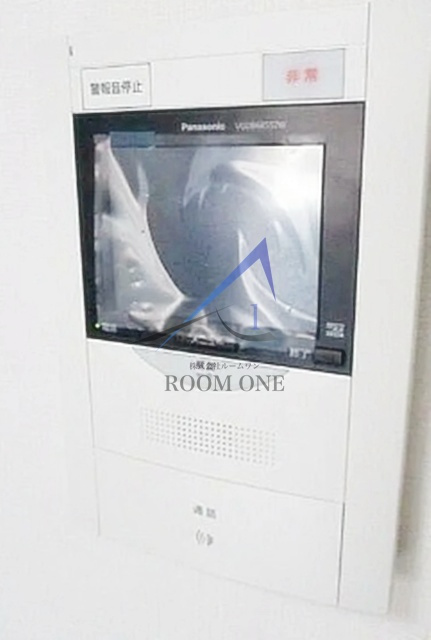 ヴィザージュ新丸子の設備|モニター付きインターホンです。