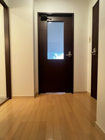 GRANDEUR住吉弐番館の玄関