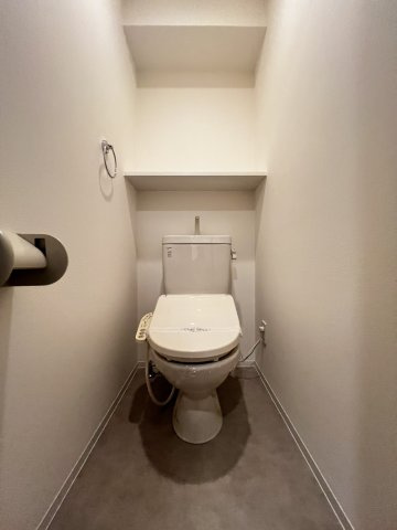 GRANDEUR住吉弐番館のトイレ