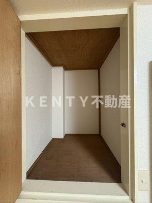【収納】 | マンション牧野 | ちょっとした収納スペースも充実しています