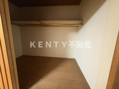 【収納】 | マンション牧野 | ちょっとした収納スペースも充実しています