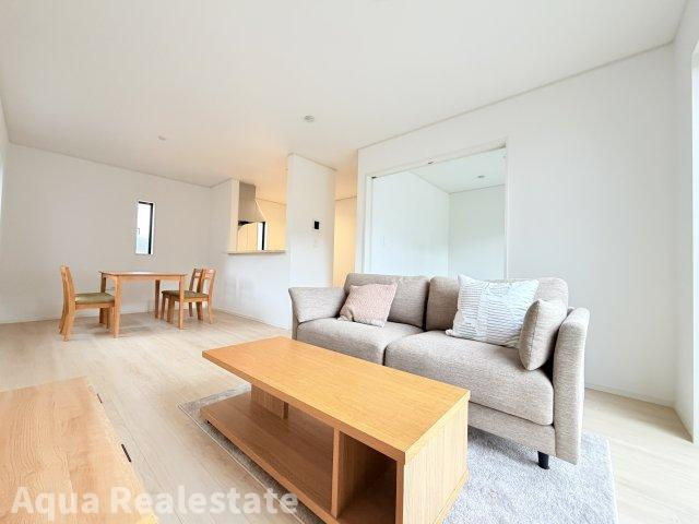 クレイドルガーデン藍住町勝瑞第5の居間・リビング|使いやすい居間です　※画像は同仕様の施工事例です