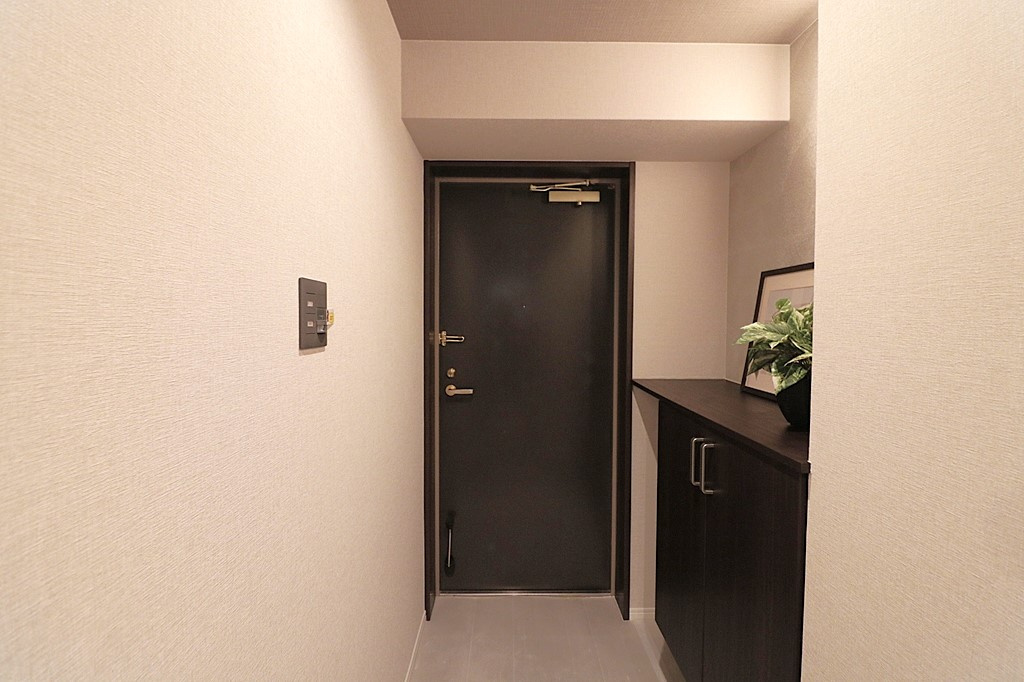 大阪市北区本庄西３丁目の中古マンションの玄関