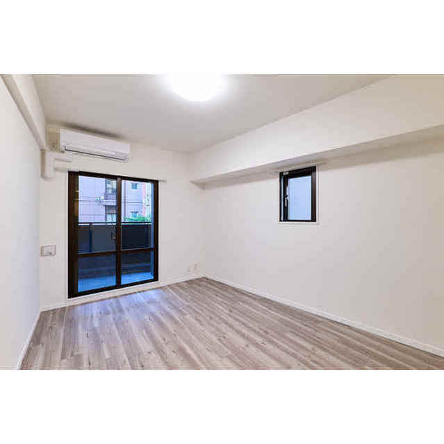 ミリアレジデンス御茶ノ水の居間・リビング