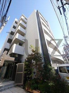 横浜市西区中央２丁目の賃貸マンションの外観|重厚感のある外観です。