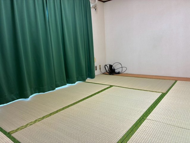 大塚ビルの和室