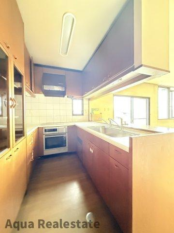高松市木太町・林町　事務所、居宅、倉庫のキッチン|２階キッチン　お料理をお楽しみください