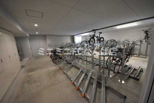 セレニテ谷町四丁目アリエ