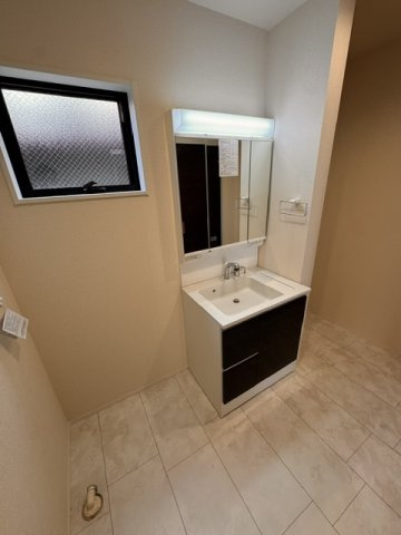 LiveleGarden守山区森孝全４棟【仲介手数料無料　森孝西小　森孝中】の独立洗面台|今すぐのご案内可能です！→  0120-336-922　までお気軽にお問い合わせください。
