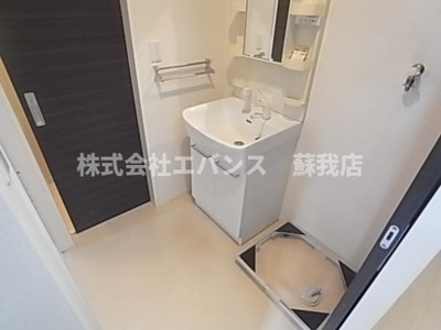  | シャルム中央