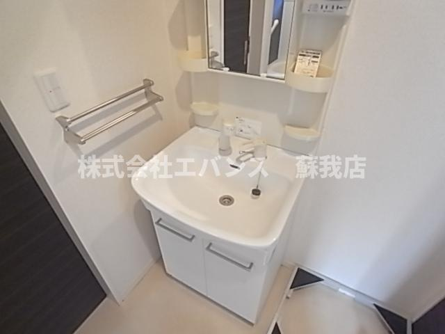 【独立洗面台】 | シャルム中央 | 使いやすい独立洗面台です